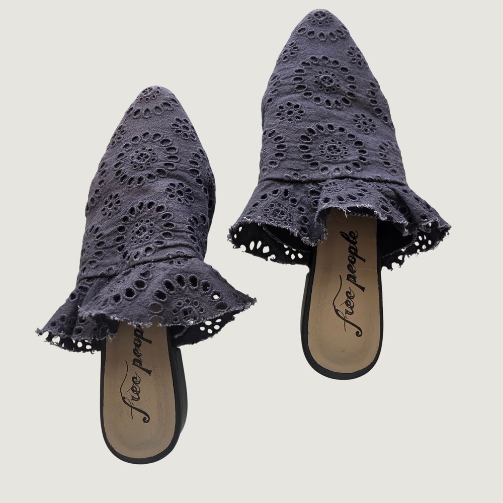 Free People Sienna Eyelet Mule Clog Shoe Black Boho Cottagecore Autumn Fall
